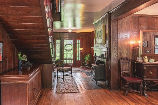 Black Mountain Inn image 10