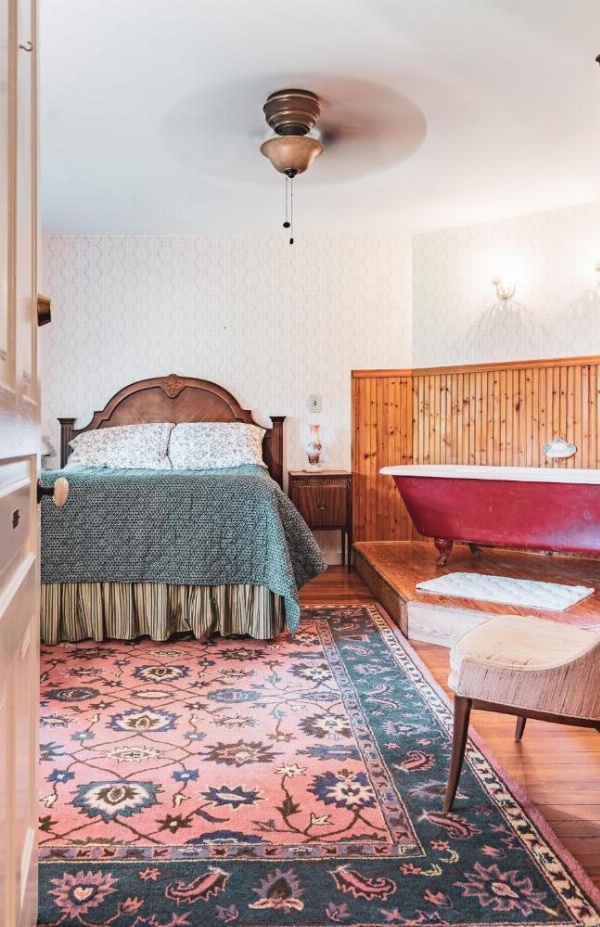 Black Mountain Inn image 18