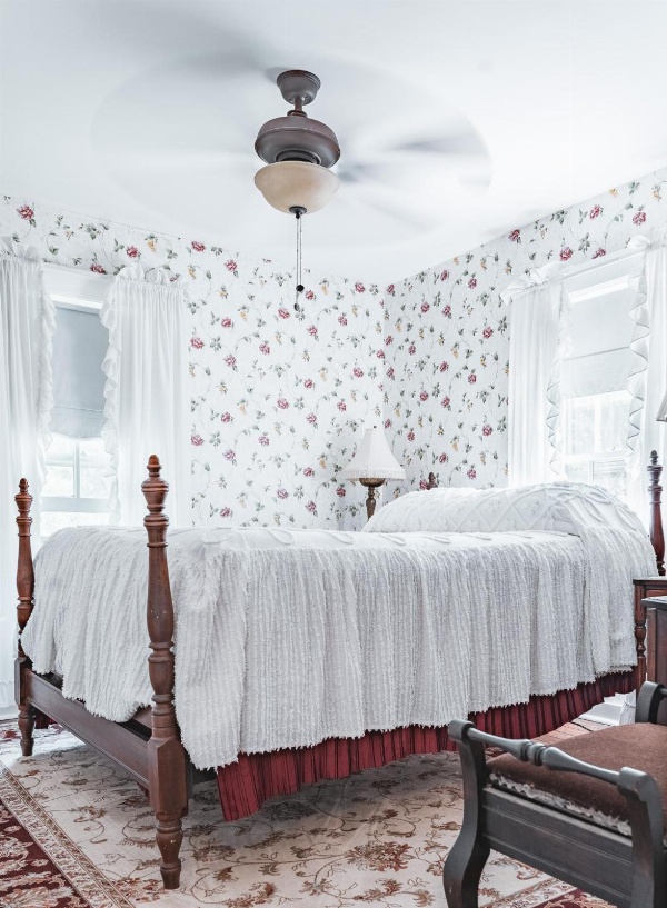 Black Mountain Inn image 5